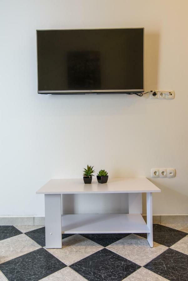 Studio Apartman Rea Трогир Экстерьер фото
